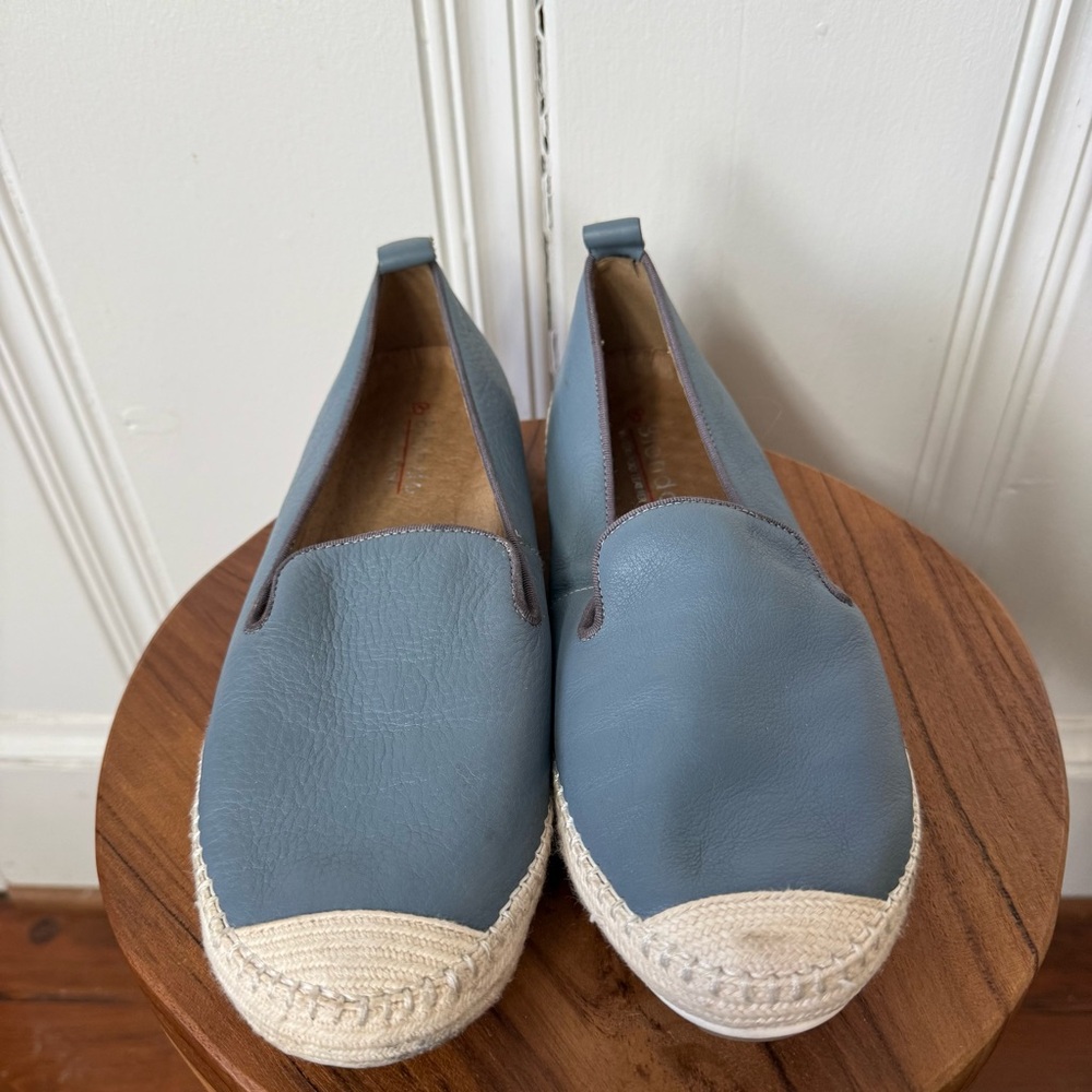 Blonde Bella Waterproof Blue Leather Flats Womens 10